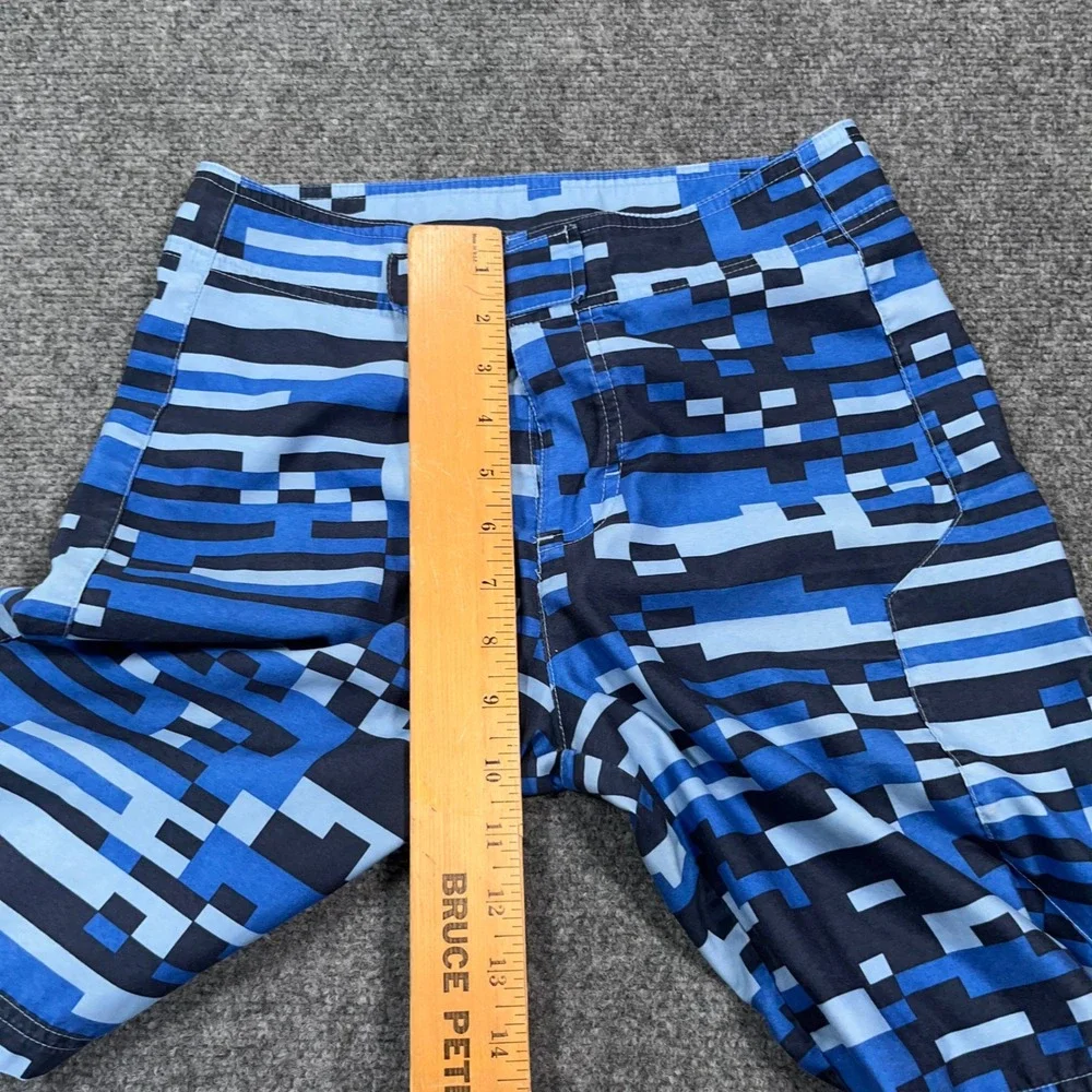 Nike Digital Pixel Camo Board Shorts Mens M Cargo Pocket Unlined Blue 533242-409